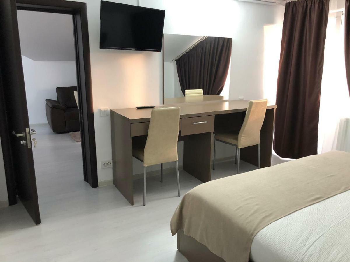 Hotel Fast Airport